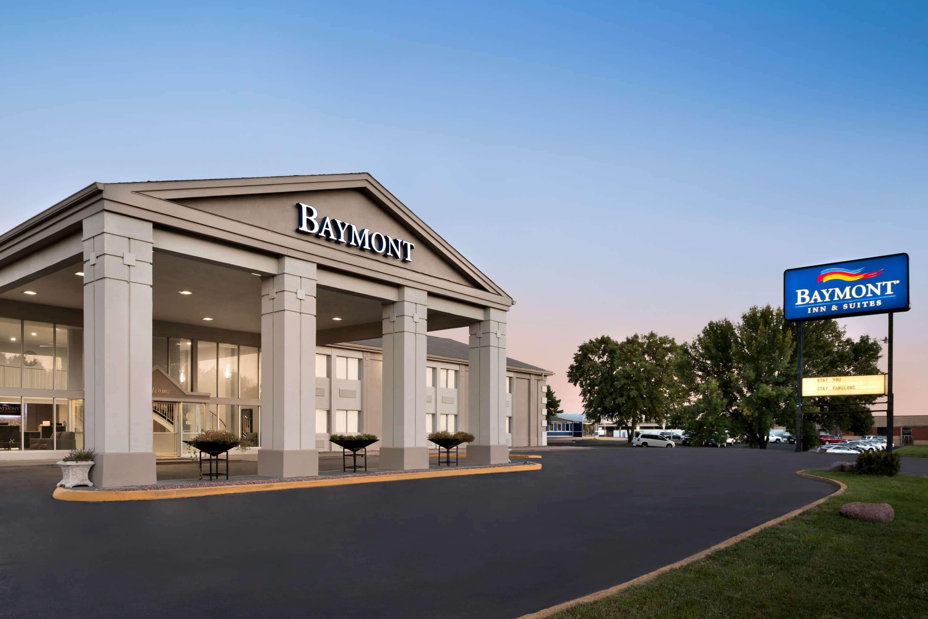 Baymont By Wyndham Des Moines North Otel Dış mekan fotoğraf